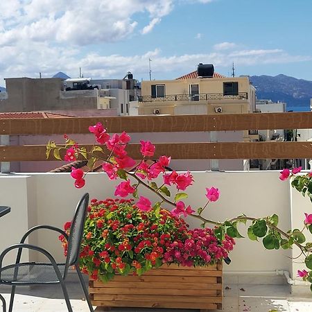 Elegant Apartment In The Heart Of Heraklion Esterno foto
