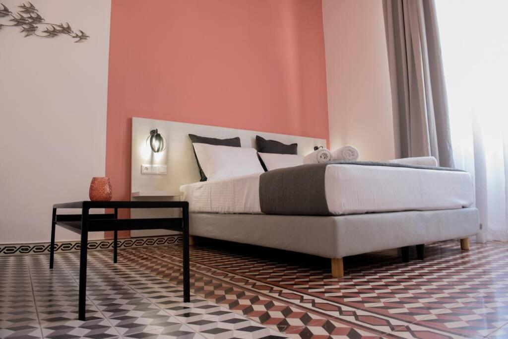 Elegant Apartment In The Heart Of Heraklion Esterno foto