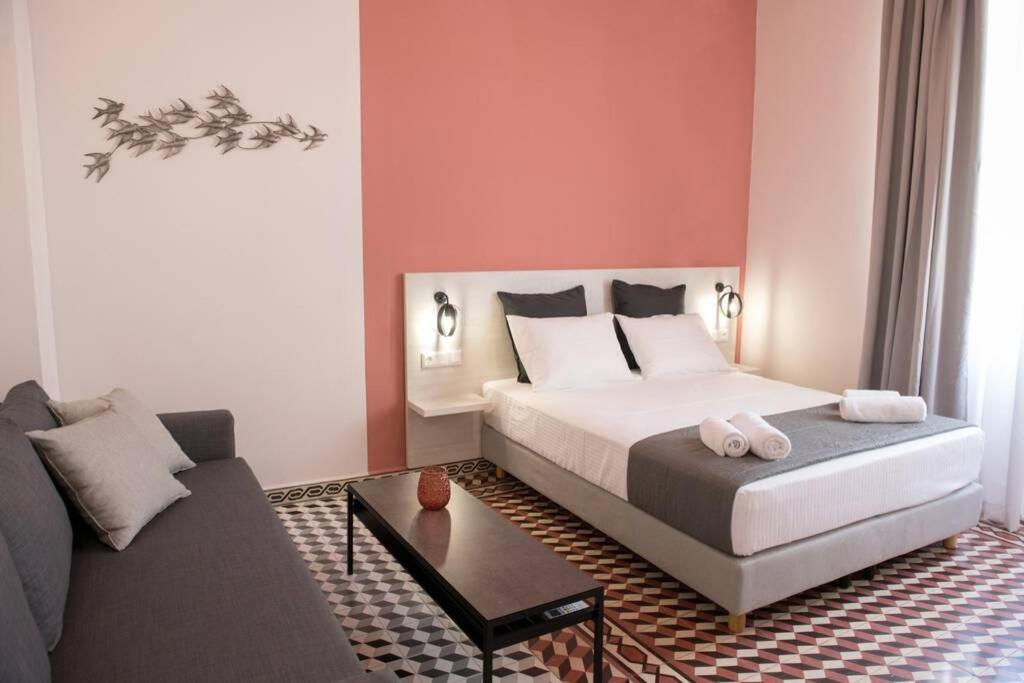 Elegant Apartment In The Heart Of Heraklion Esterno foto