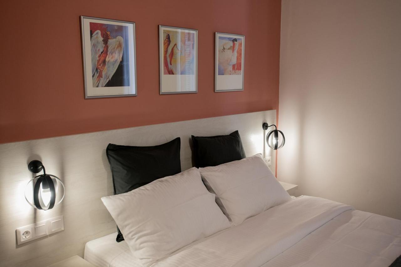 Elegant Apartment In The Heart Of Heraklion Esterno foto