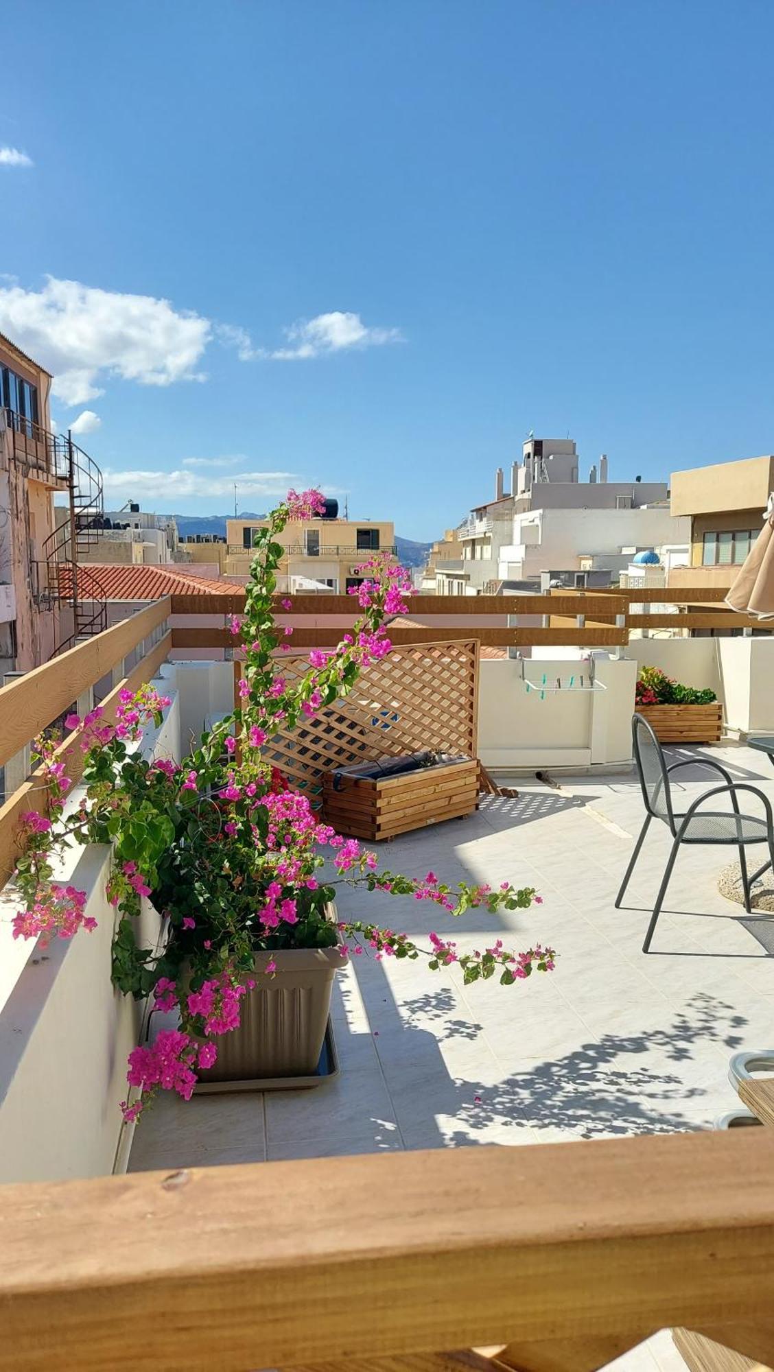 Elegant Apartment In The Heart Of Heraklion Esterno foto