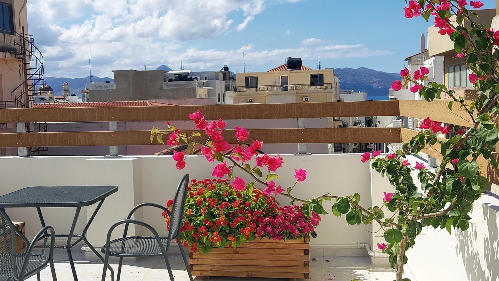Elegant Apartment In The Heart Of Heraklion Esterno foto
